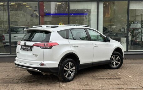 Toyota RAV4, 2018 год, 2 500 000 рублей, 8 фотография