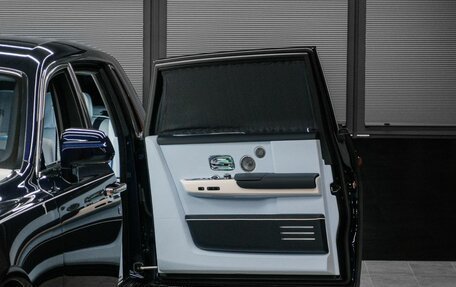 Rolls-Royce Phantom VIII, 2022 год, 77 000 000 рублей, 24 фотография