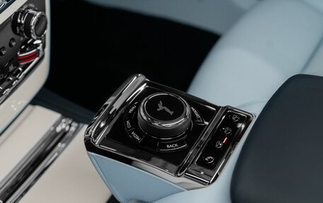 Rolls-Royce Phantom VIII, 2022 год, 77 000 000 рублей, 30 фотография