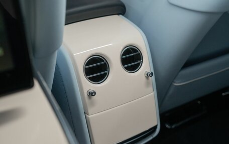 Rolls-Royce Phantom VIII, 2022 год, 77 000 000 рублей, 32 фотография