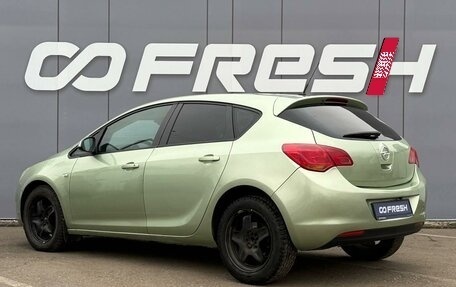 Opel Astra J, 2010 год, 455 000 рублей, 2 фотография