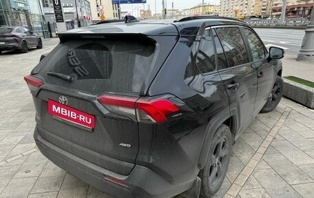 Toyota RAV4, 2021 год, 3 500 000 рублей, 4 фотография