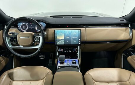 Land Rover Range Rover IV рестайлинг, 2023 год, 21 500 000 рублей, 13 фотография