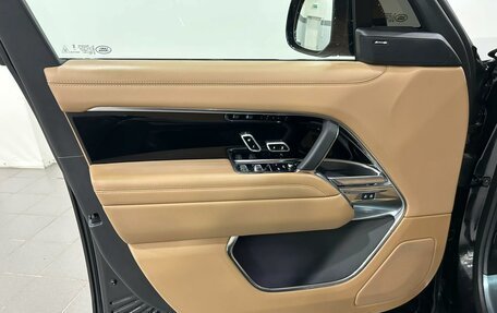 Land Rover Range Rover IV рестайлинг, 2023 год, 21 500 000 рублей, 7 фотография