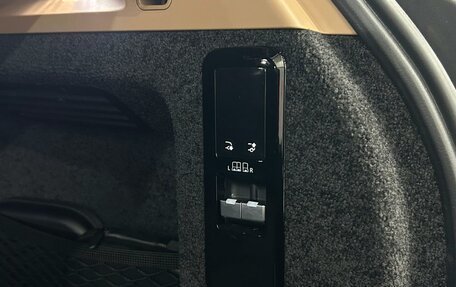 Land Rover Range Rover IV рестайлинг, 2023 год, 21 500 000 рублей, 28 фотография