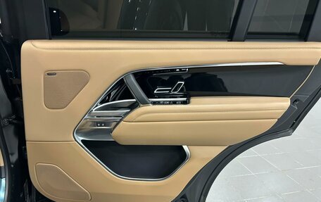 Land Rover Range Rover IV рестайлинг, 2023 год, 21 500 000 рублей, 30 фотография