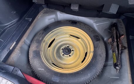 Honda CR-V III рестайлинг, 2010 год, 1 750 000 рублей, 16 фотография