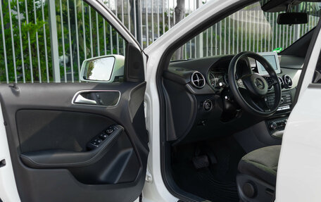 Mercedes-Benz B-Класс, 2014 год, 1 800 000 рублей, 14 фотография