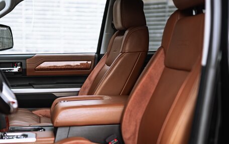 Toyota Tundra II, 2014 год, 4 500 000 рублей, 8 фотография