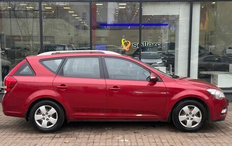 KIA cee'd I рестайлинг, 2011 год, 890 000 рублей, 4 фотография