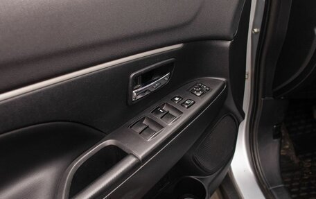 Mitsubishi ASX I рестайлинг, 2011 год, 980 000 рублей, 33 фотография