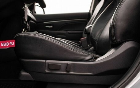 Mitsubishi ASX I рестайлинг, 2011 год, 980 000 рублей, 32 фотография