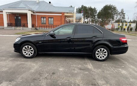 Mercedes-Benz E-Класс, 2011 год, 1 690 000 рублей, 5 фотография