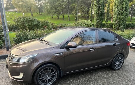 KIA Rio III рестайлинг, 2014 год, 800 000 рублей, 2 фотография