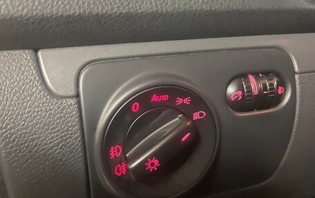 Volkswagen Jetta VI, 2008 год, 1 200 000 рублей, 18 фотография