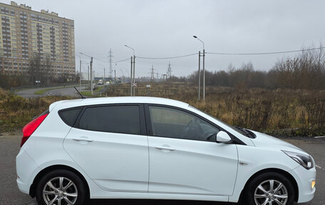 Hyundai Solaris II рестайлинг, 2015 год, 1 150 000 рублей, 3 фотография