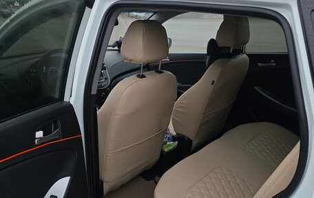 Hyundai Solaris II рестайлинг, 2015 год, 1 150 000 рублей, 7 фотография