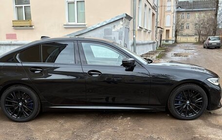 BMW 3 серия, 2019 год, 3 800 000 рублей, 3 фотография