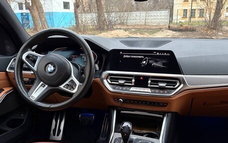 BMW 3 серия, 2019 год, 3 800 000 рублей, 11 фотография