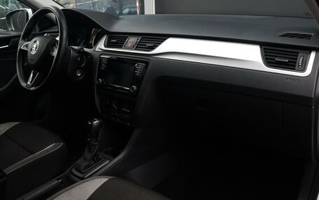 Skoda Rapid I, 2019 год, 1 630 000 рублей, 9 фотография