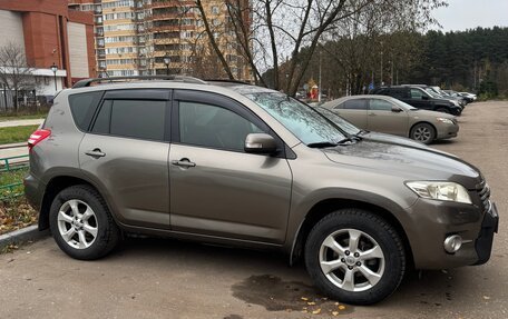 Toyota RAV4, 2010 год, 1 600 000 рублей, 4 фотография