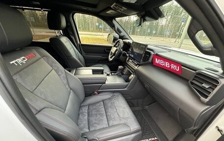 Toyota Sequoia, 2024 год, 9 850 000 рублей, 10 фотография