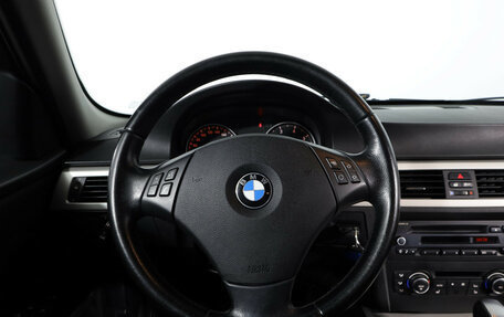 BMW 3 серия, 2011 год, 875 000 рублей, 10 фотография