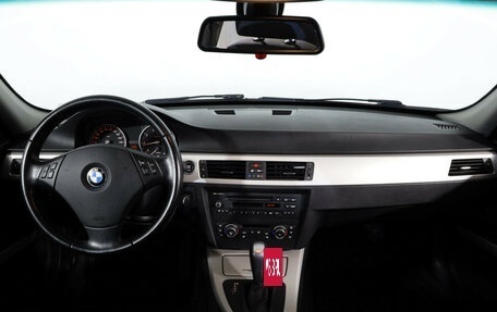 BMW 3 серия, 2011 год, 875 000 рублей, 9 фотография