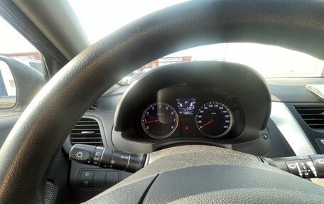 Hyundai Solaris II рестайлинг, 2012 год, 850 000 рублей, 1 фотография