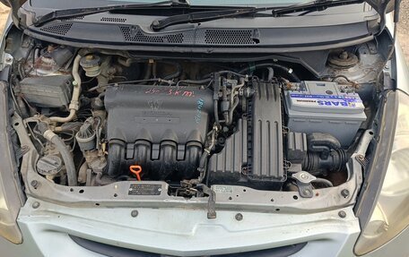 Honda Fit III, 2003 год, 365 000 рублей, 12 фотография