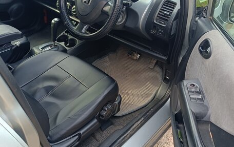 Honda Fit III, 2003 год, 365 000 рублей, 10 фотография