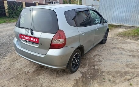 Honda Fit III, 2003 год, 365 000 рублей, 9 фотография