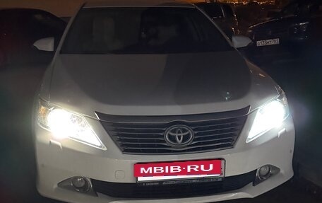 Toyota Camry, 2013 год, 1 650 000 рублей, 14 фотография