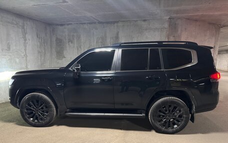 Toyota Land Cruiser, 2021 год, 9 300 000 рублей, 2 фотография