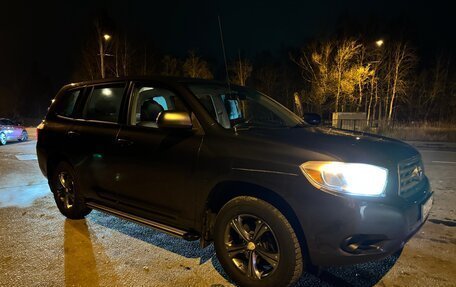 Toyota Highlander III, 2010 год, 1 750 000 рублей, 2 фотография