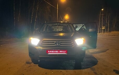 Toyota Highlander III, 2010 год, 1 750 000 рублей, 3 фотография