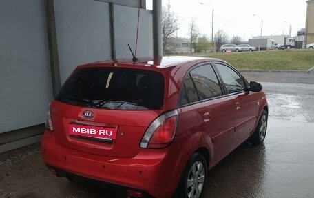 KIA Rio II, 2011 год, 650 000 рублей, 4 фотография