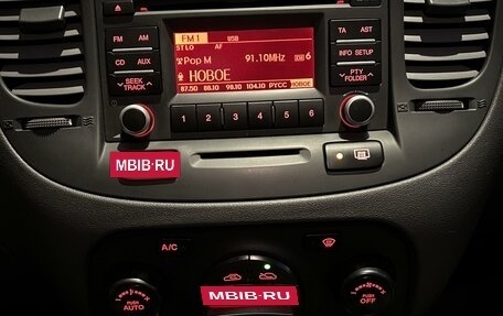 KIA Rio II, 2011 год, 650 000 рублей, 17 фотография