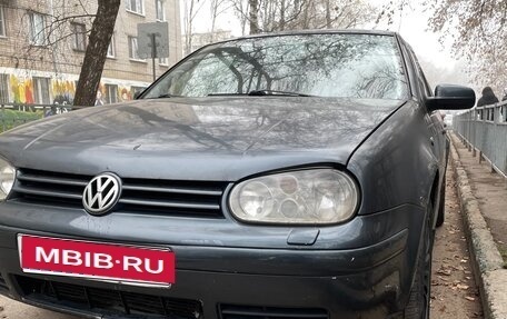 Volkswagen Golf IV, 2001 год, 400 000 рублей, 1 фотография