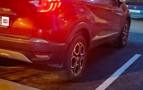 Renault Kaptur I рестайлинг, 2021 год, 1 550 000 рублей, 8 фотография