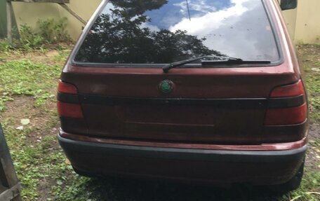 Skoda Felicia I рестайлинг, 1998 год, 130 000 рублей, 4 фотография