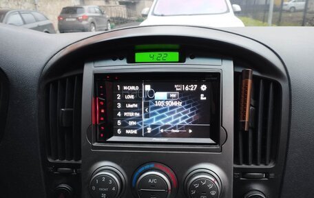 Hyundai Grand Starex Grand Starex I рестайлинг 2, 2010 год, 1 350 000 рублей, 10 фотография