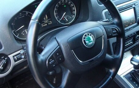 Skoda Octavia, 2010 год, 950 000 рублей, 8 фотография