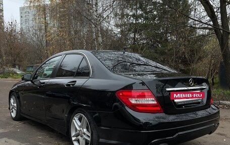 Mercedes-Benz C-Класс, 2013 год, 1 800 000 рублей, 4 фотография