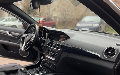 Mercedes-Benz C-Класс, 2013 год, 1 800 000 рублей, 7 фотография