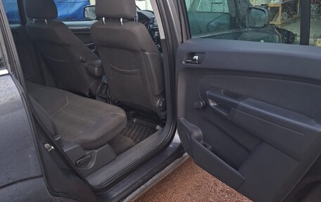 Opel Zafira B, 2010 год, 495 000 рублей, 8 фотография