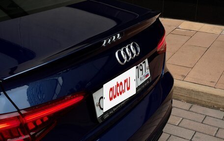 Audi A4, 2016 год, 2 400 000 рублей, 14 фотография