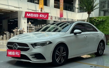 Mercedes-Benz C-Класс, 2022 год, 2 600 000 рублей, 1 фотография