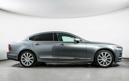 Volvo S90 II рестайлинг, 2019 год, 2 940 000 рублей, 4 фотография