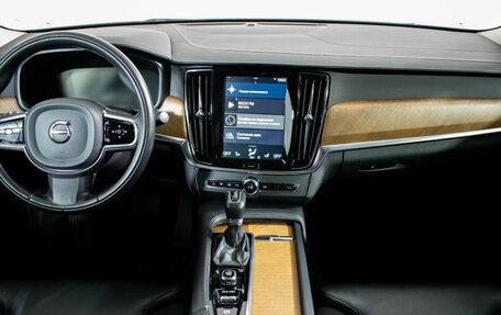 Volvo S90 II рестайлинг, 2019 год, 2 940 000 рублей, 12 фотография